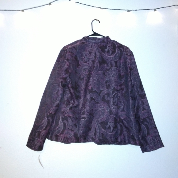 Dressbarn Embroidered Blazer - Picture 4 of 10